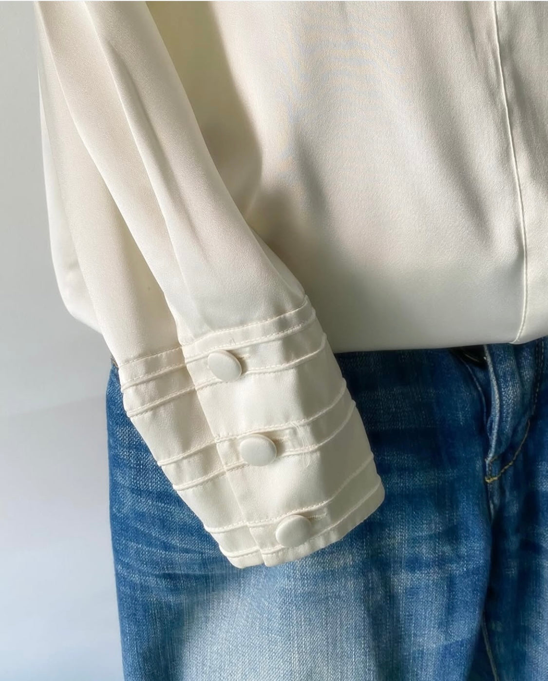 Louis Féraud Ivory Blouse Vintage 1980s
